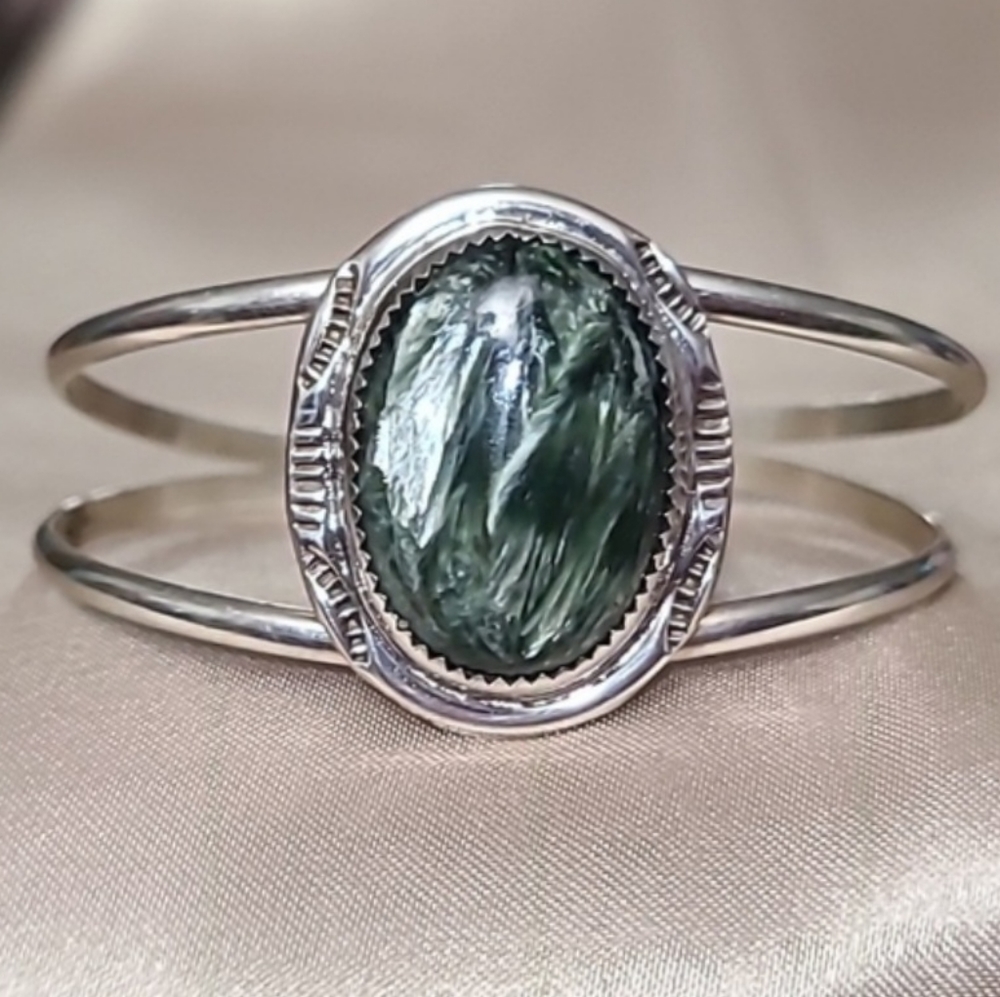 CALVIN TOM Navajo 925 Sterling Silver Cuff Rare Seraphinite 7" Vintage